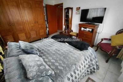 Casa de 5 alcobas en venta en Autopista Muzu Oriental, Bogotá, 380 m² · foto 6 de 20