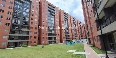 Apartamento de 3 alcobas en venta en Mosquera, Bogotá, 52 m² · foto 2 de 17