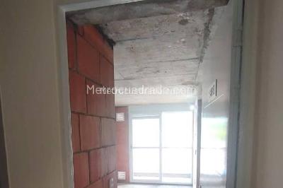 Apartamento de 2 alcobas en venta en Cañaveral Et, Ibagué, 52 m² · foto 4 de 9