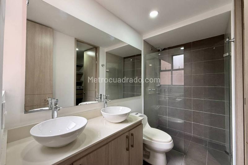 Piso – Sabaneta - Vista 2