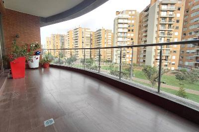 Apartamento de 4 alcobas en venta en Salitre, Bogotá, 192 m² · foto 2 de 20