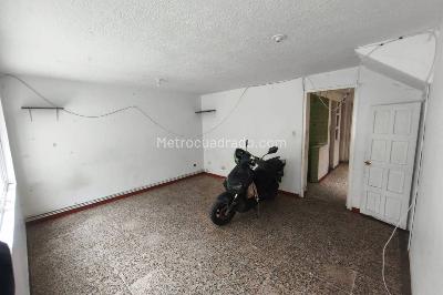Casa de 5 alcobas en venta en Perdomo, Bogotá, 144 m² · foto 3 de 20