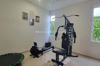 Casa de 4 alcobas en venta en Flandes, Girardot, 450 m² · foto 14 de 20