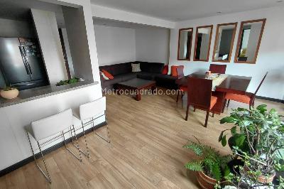 Apartamento de 3 alcobas en venta en La Felicidad, Bogotá, 87 m² · foto 3 de 15
