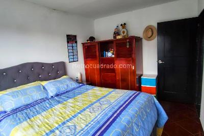 Casa de 5 alcobas en venta en San Rafael Sur Oriental, Bogotá, 180 m² · foto 13 de 20