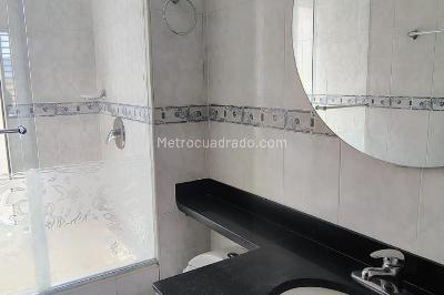 Apartamento de 3 alcobas en venta en Villa Alsacia, Bogotá, 74 m² · foto 13 de 18