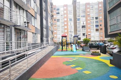 Apartamento de 2 alcobas en venta en Hayuelos, Bogotá, 54 m² · foto 11 de 12