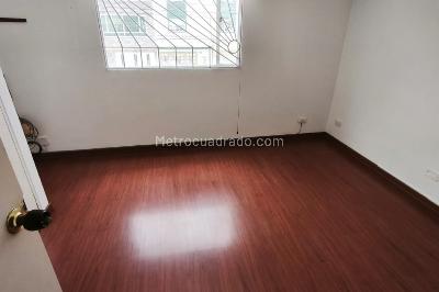 Casa de 5 alcobas en venta en Villa Alsacia, Bogotá, 186 m² · foto 11 de 19