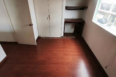 Casa de 5 alcobas en venta en Villa Alsacia, Bogotá, 186 m² · foto 16 de 19