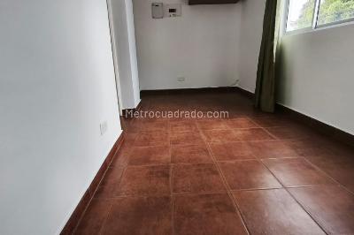 Casa de 5 alcobas en venta en Villa Alsacia, Bogotá, 186 m² · foto 9 de 19