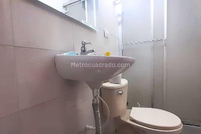Casa de 5 alcobas en venta en Bellavista Engativa, Bogotá, 528 m² · foto 5 de 15