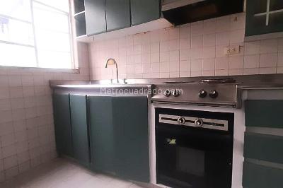 Casa de 5 alcobas en venta en Bellavista Engativa, Bogotá, 528 m² · foto 6 de 15