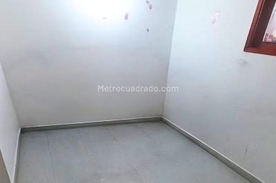 Casa de 5 alcobas en venta en Bellavista Engativa, Bogotá, 528 m² · foto 12 de 15