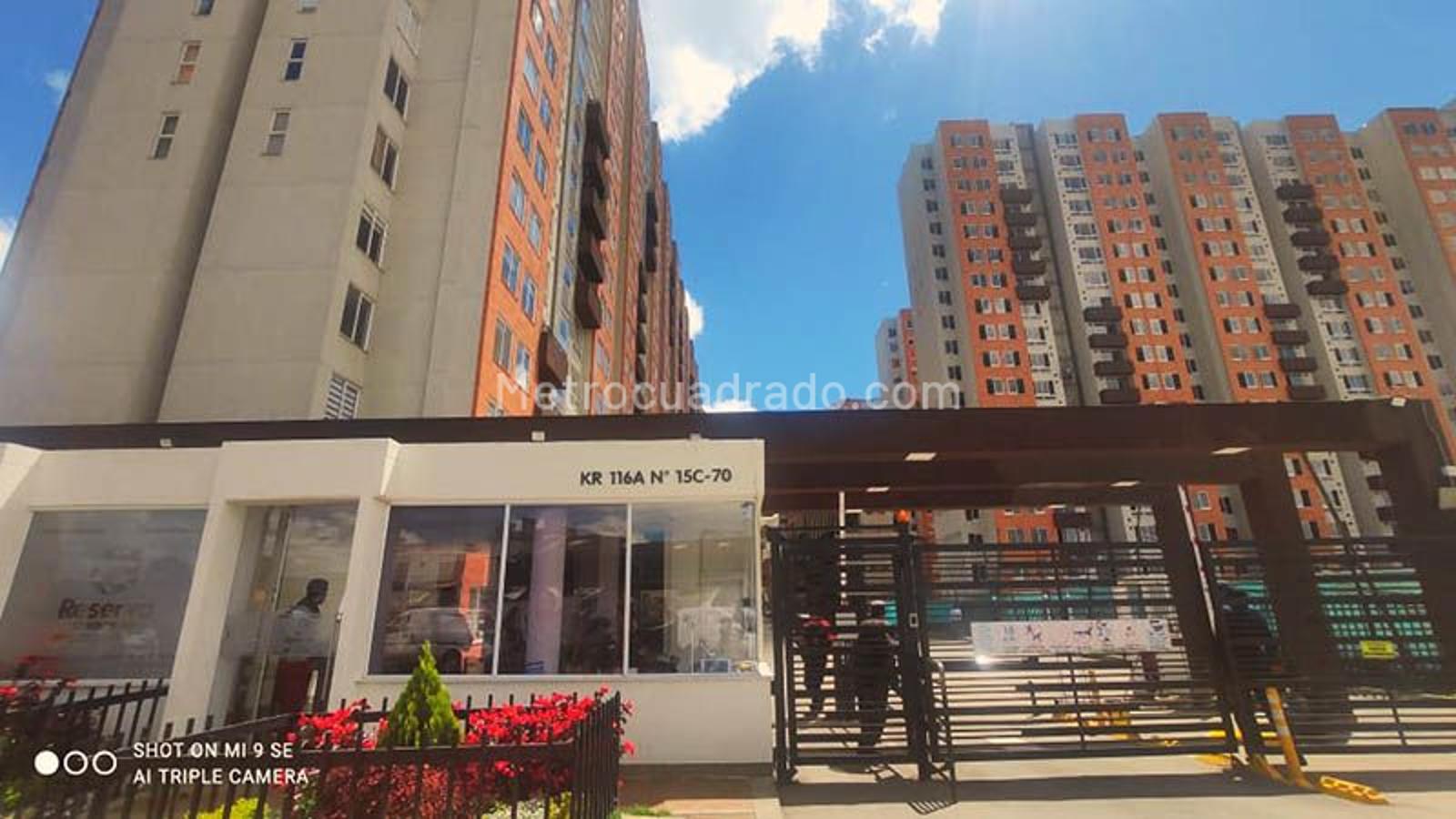 Apartamento de 3 habitaciones en arriendo en Fontibon, Bogotá — imagen 1 de 14