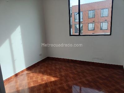 Apartamento de 3 alcobas en venta en San Nicolas, Soacha, 56 m² · foto 12 de 12