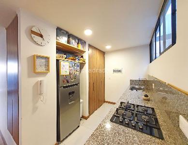 Apartamento en venta en Santa Barbara, Bogotá · foto 5 de 13