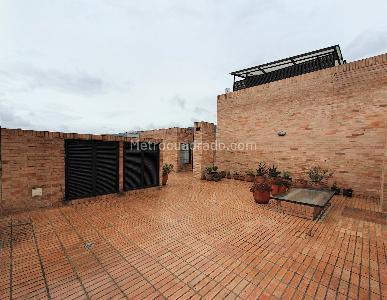 Apartamento en venta en San Patricio, Bogotá · foto 3 de 19