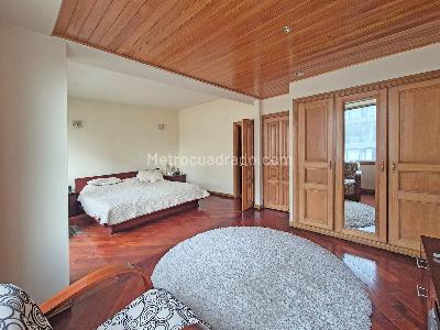 Apartamento en venta en Santa Barbara, Bogotá · foto 10 de 19