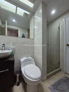 Casa de 5 alcobas en venta en Alhambra, Bogotá, 280 m² · foto 8 de 17