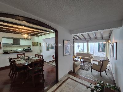 Casa de 5 alcobas en venta en Alhambra, Bogotá, 280 m² · foto 2 de 17