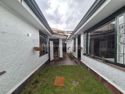 Casa de 5 alcobas en venta en Alhambra, Bogotá, 280 m² · foto 16 de 17