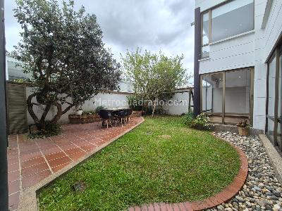 Casa de 4 alcobas en venta en Niza, Bogotá, 348 m² · foto 20 de 20