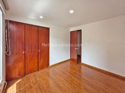 Apartamento de 2 alcobas en venta en Las Acasias Usaquen, Bogotá, 80 m² · foto 12 de 14