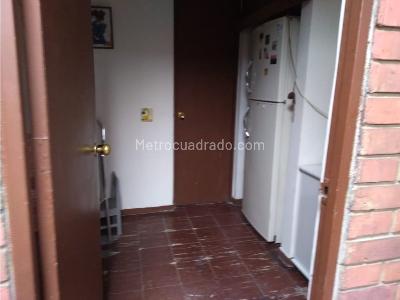 Casa de 3 alcobas en venta en Niza, Bogotá, 233 m² · foto 15 de 20