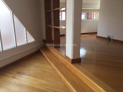 Casa de 4 alcobas en venta en San Jose De Bavaria, Bogotá, 350 m² · foto 9 de 15