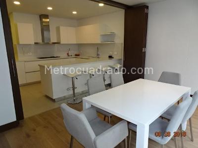 Apartamento de 3 alcobas en venta en Los Rosales, Bogotá, 188 m² · foto 4 de 15