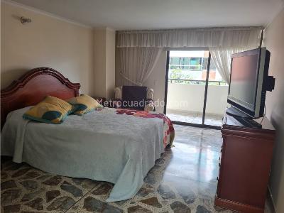 Apartamento de 4 alcobas en venta en Laureles, Medellín, 230 m² · foto 17 de 20