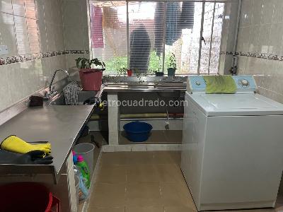 Casa de 5 alcobas en venta en Granada Norte, Bogotá, 232 m² · foto 15 de 18