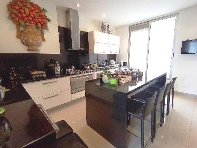 Apartamento de 3 alcobas en venta en Rosales Bella Vista, Bogotá, 275 m² · foto 16 de 20