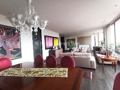 Apartamento de 3 alcobas en venta en Rosales Bella Vista, Bogotá, 275 m² · foto 3 de 20