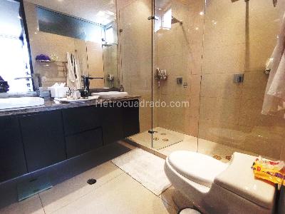 Apartamento de 3 alcobas en venta en Rosales Bella Vista, Bogotá, 275 m² · foto 7 de 20