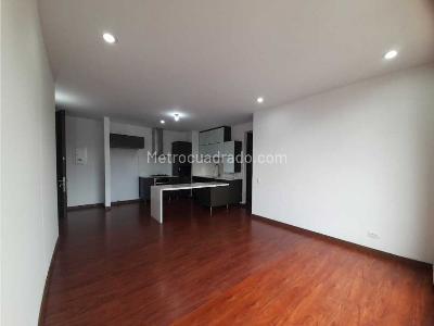 Apartamento de 2 alcobas en arriendo en El Virrey, Bogotá, 80 m² · foto 4 de 15