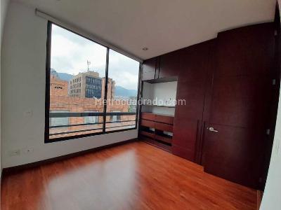 Apartamento de 2 alcobas en arriendo en El Virrey, Bogotá, 80 m² · foto 7 de 15