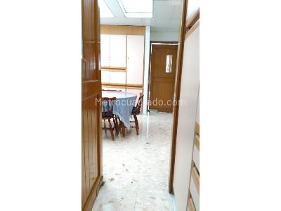 Apartamento de 4 alcobas en venta en Chico Parque De La 93, Bogotá, 207 m² · foto 7 de 20