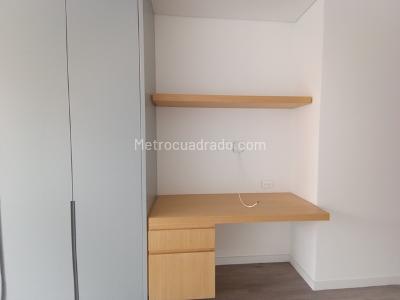 Apartamento en venta en Santa Barbara Occidental, Bogotá · foto 3 de 18