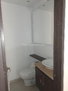 Apartamento de 1 alcoba en arriendo en Antiguo Country Country, Bogotá, 67 m² · foto 7 de 14