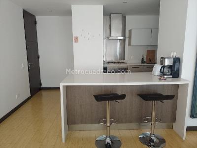 Apartamento de 1 alcoba en arriendo en Antiguo Country Country, Bogotá, 67 m² · foto 4 de 14