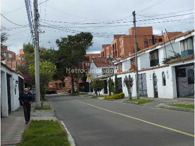 Casa en venta en Niza, Bogotá · foto 3 de 20