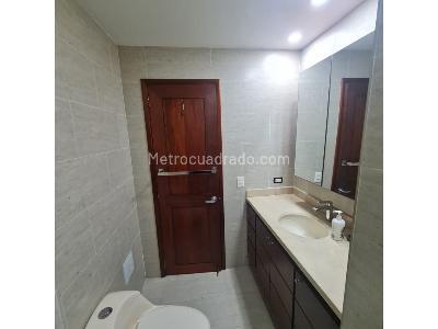 Apartamento de 3 alcobas en venta en Usaquen, Bogotá, 145 m² · foto 12 de 14