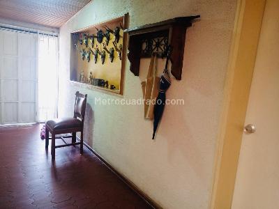 Casa en venta en Santa Paula, Bogotá · foto 2 de 19