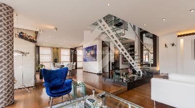 Apartamento de 3 alcobas en venta en Chico Reservado, Bogotá, 360 m² · foto 2 de 18