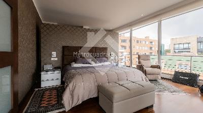 Apartamento de 3 alcobas en venta en Chico Reservado, Bogotá, 360 m² · foto 10 de 18