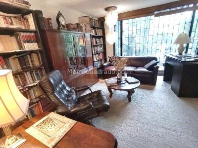 Casa de 4 alcobas en venta en Multicentro, Bogotá, 260 m² · foto 4 de 20