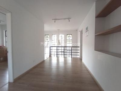 Casa de 5 alcobas en venta en Quinta Camacho, Bogotá, 428 m² · foto 15 de 20