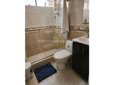 Apartamento de 3 alcobas en venta en Chico, Bogotá, 135 m² · foto 12 de 13