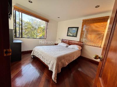 Apartamento de 2 alcobas en venta en Parque De La 93, Bogotá, 65 m² · foto 15 de 19